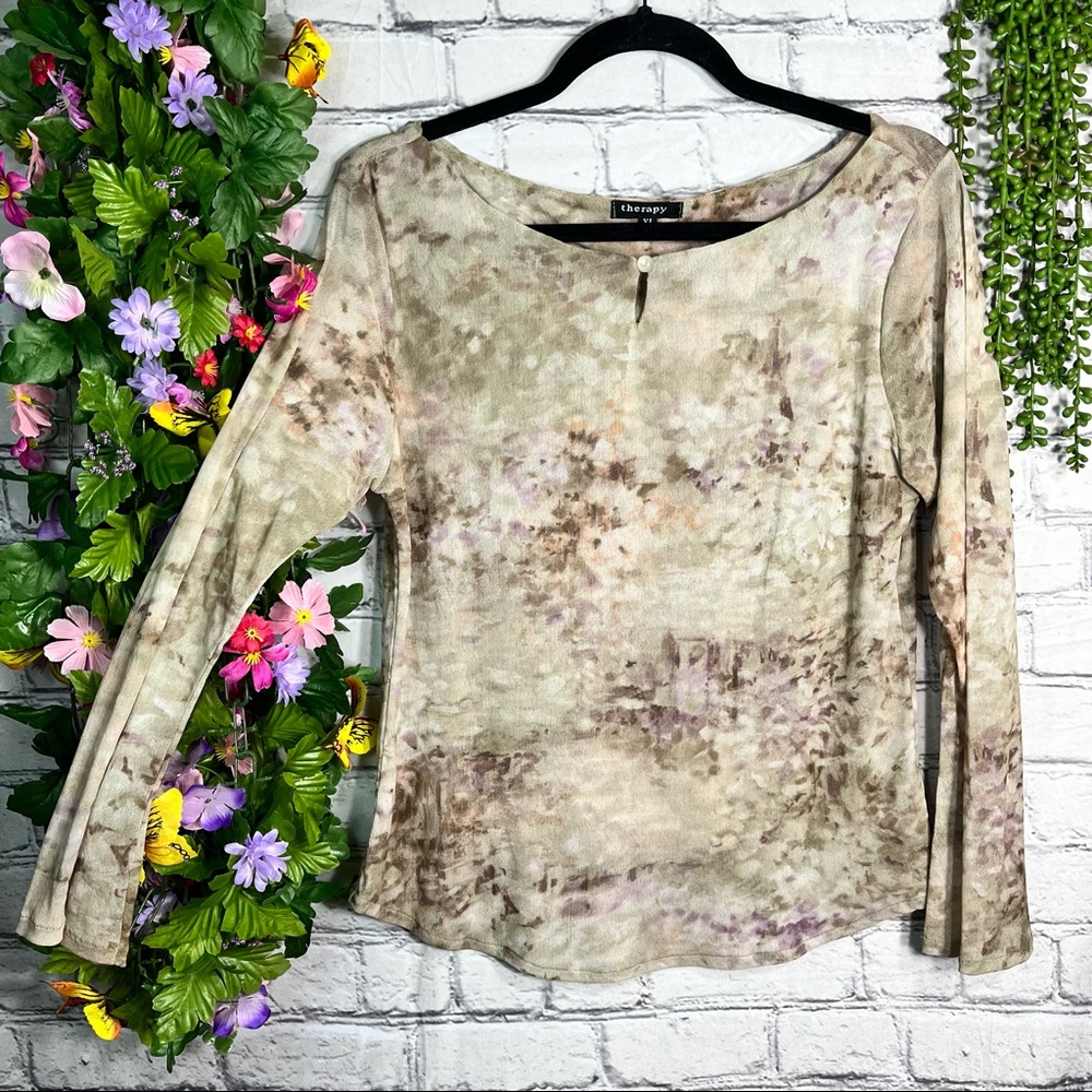 _🌼3/$30🌼Therapy Printed Keyhole Neckline Long Sleeve Top Size XL